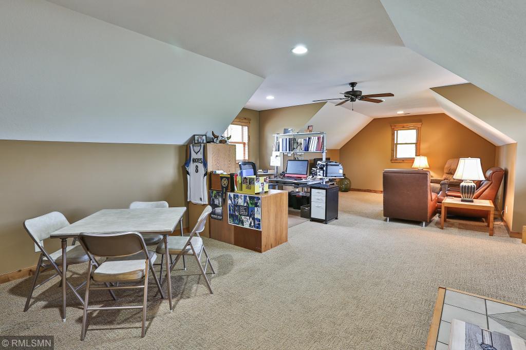 838 Riley Lane Hudson, WI 54016 - Photo 17 of 27 Gallery Image 17
