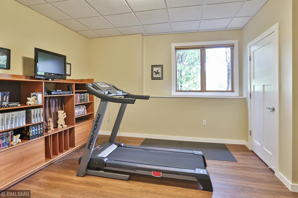 838 Riley Lane Hudson, WI 54016 - Photo 21 of 27 Gallery Image 21