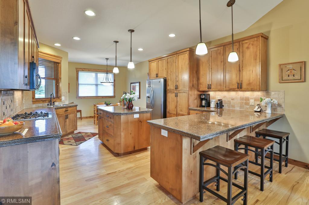 838 Riley Lane Hudson, WI 54016 - Photo 5 of 27 Gallery Image 5