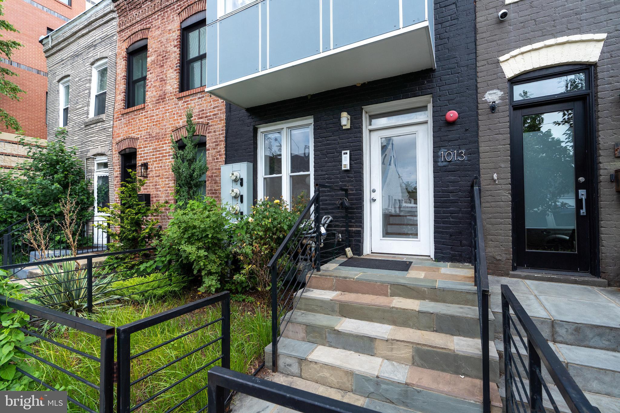 1013 V Street Northwest, Unit 2 Washington, DC 20001 - Photo 14 of 19 1013 V St NW #2