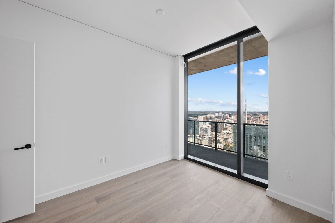 610 Davis Street, Unit 4605 Austin, TX 78701 - Photo 21 of 31