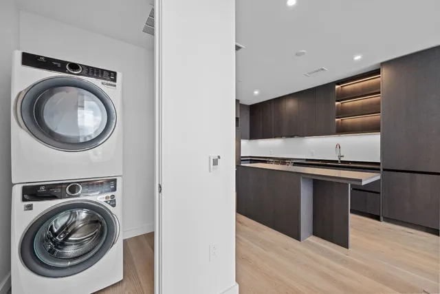 $5,000 | 610 Davis Street, Unit 4605, Austin, TX 78701