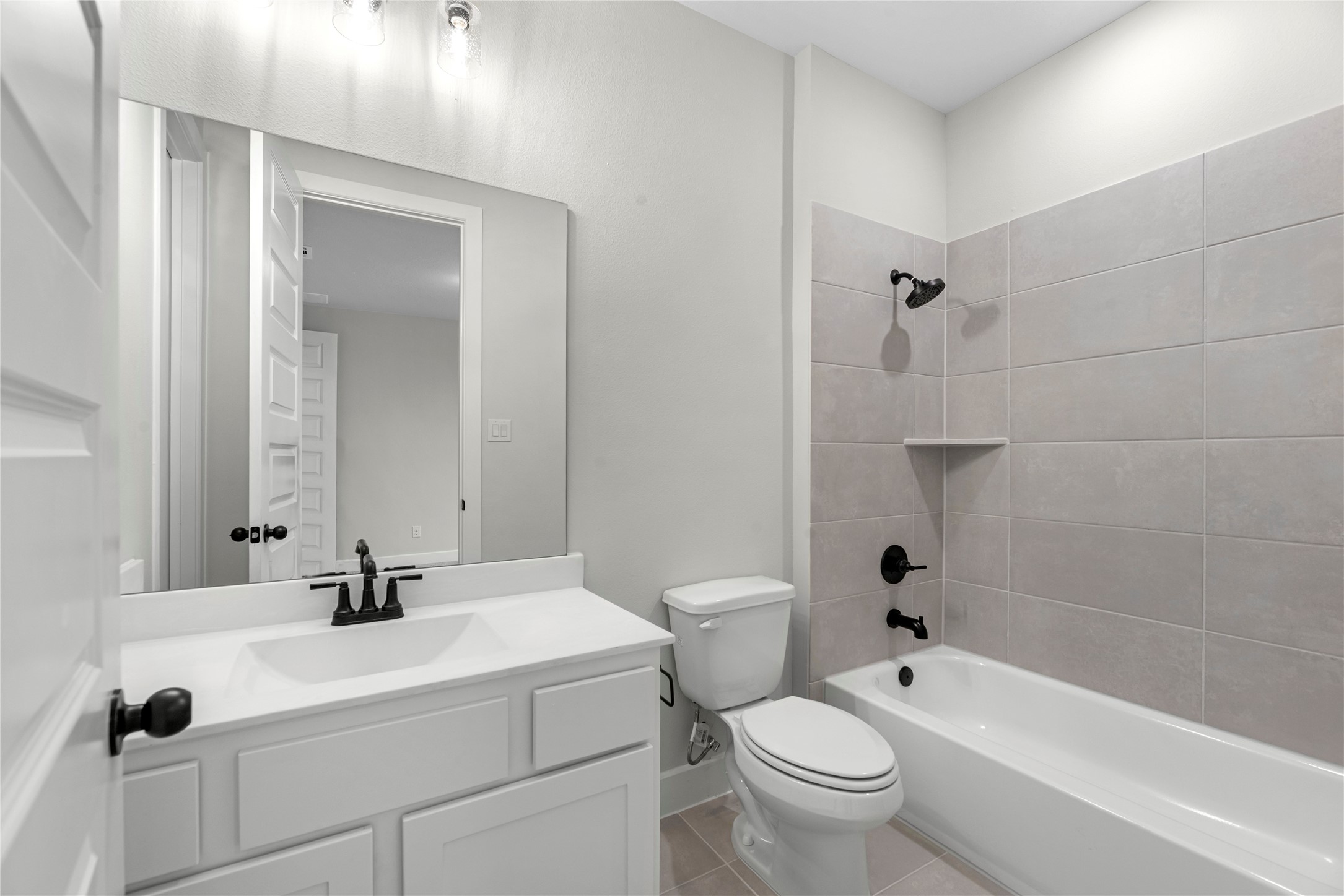 414 Sunlight Rise Road Richmond, TX 77406 - Photo 15 of 30 Representative image. Features, selections and colors may vary.