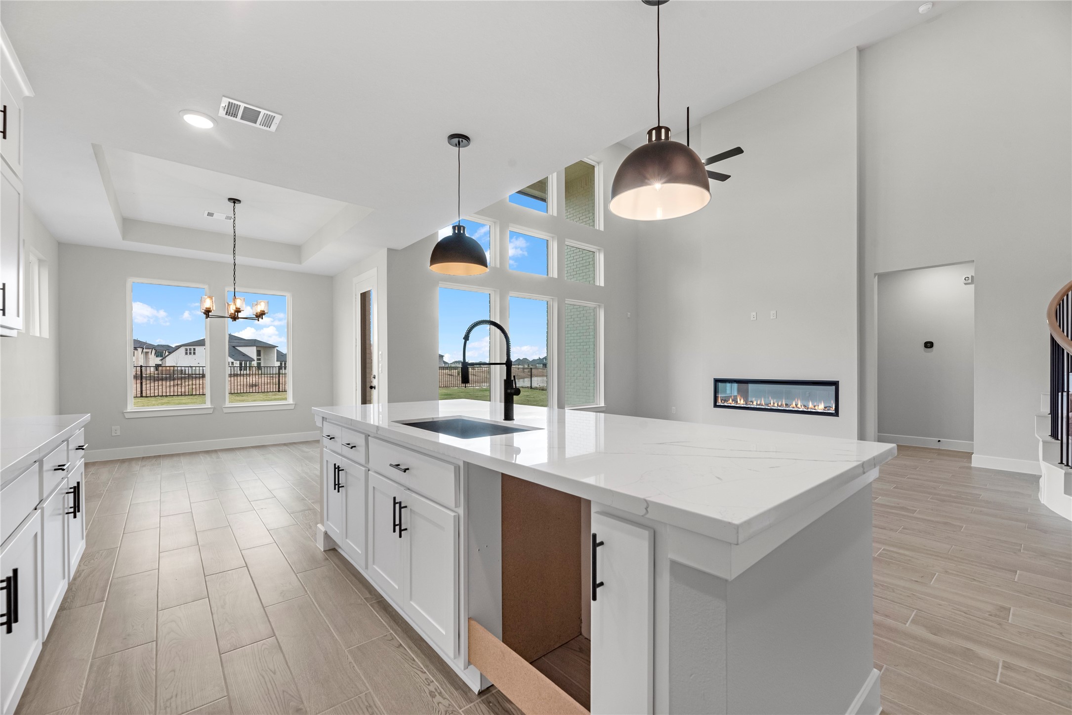 414 Sunlight Rise Road Richmond, TX 77406 - Photo 7 of 30 Representative image. Features, selections and colors may vary.