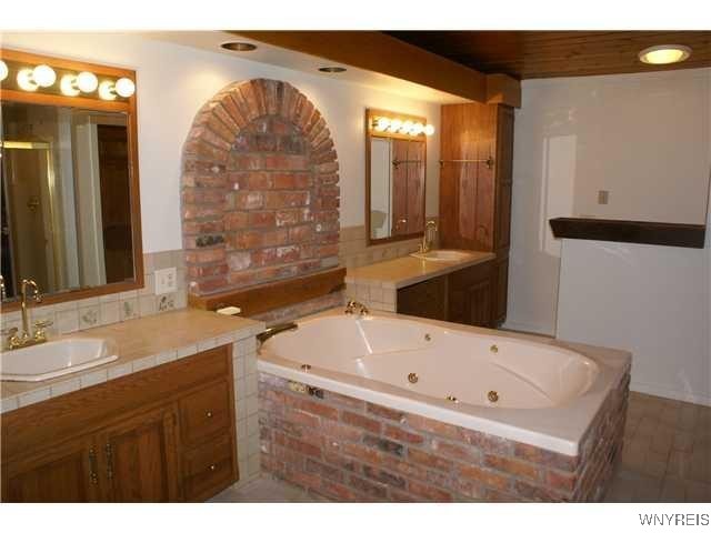 7132 Taylor Road Boston, NY 14075 - Photo 14 of 24