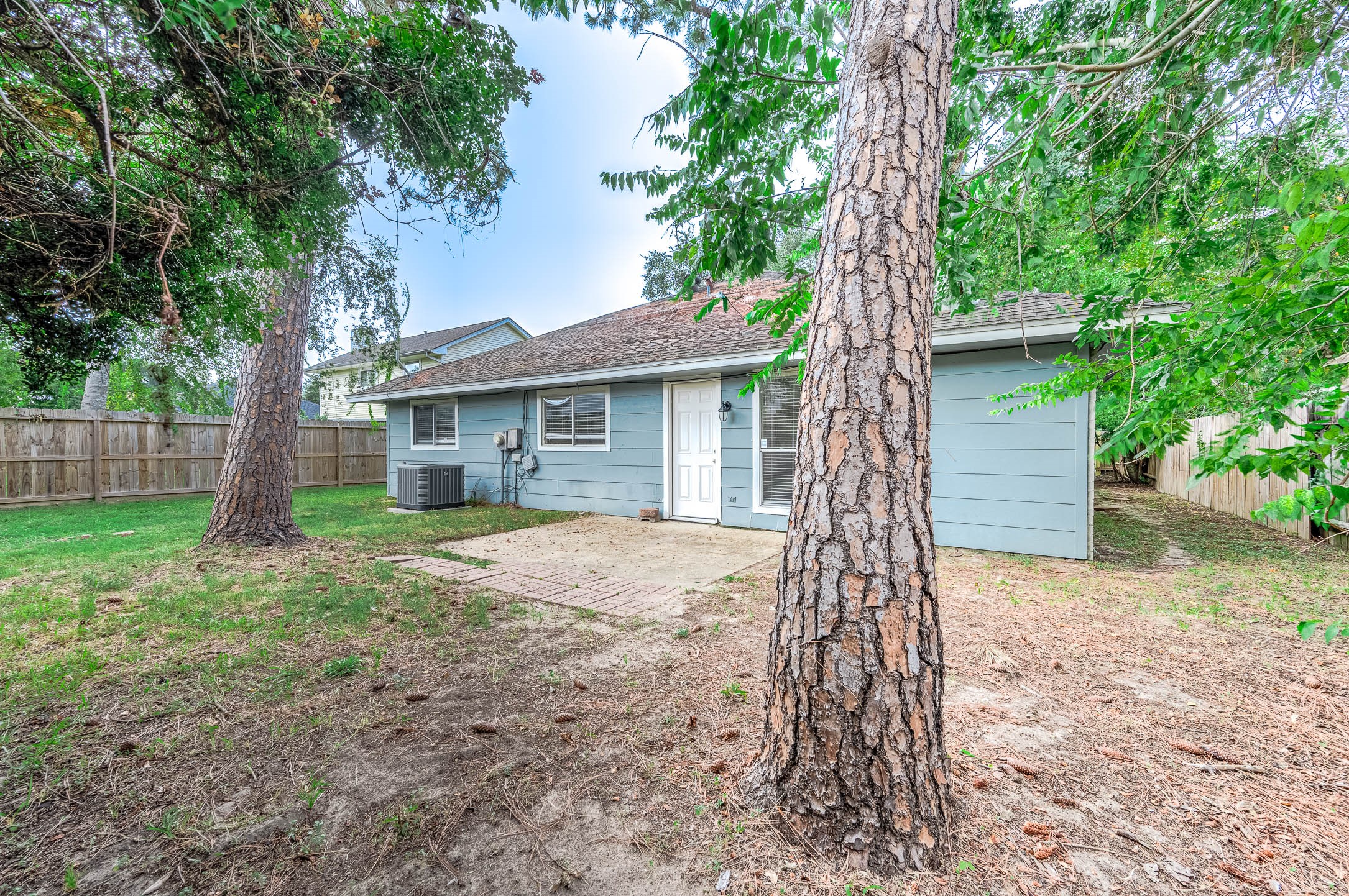 15607 Barbarossa Drive Houston, TX 77083 - Photo 25 of 29 Gallery Image 25