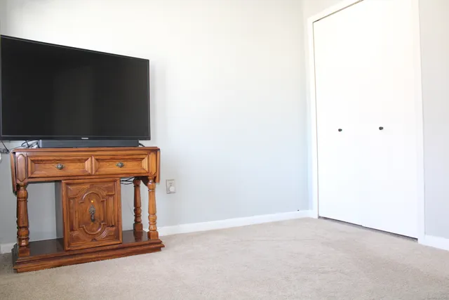 $1,995 | 607 Spring Meadow Road, Unit 607, South Windsor, CT 06074