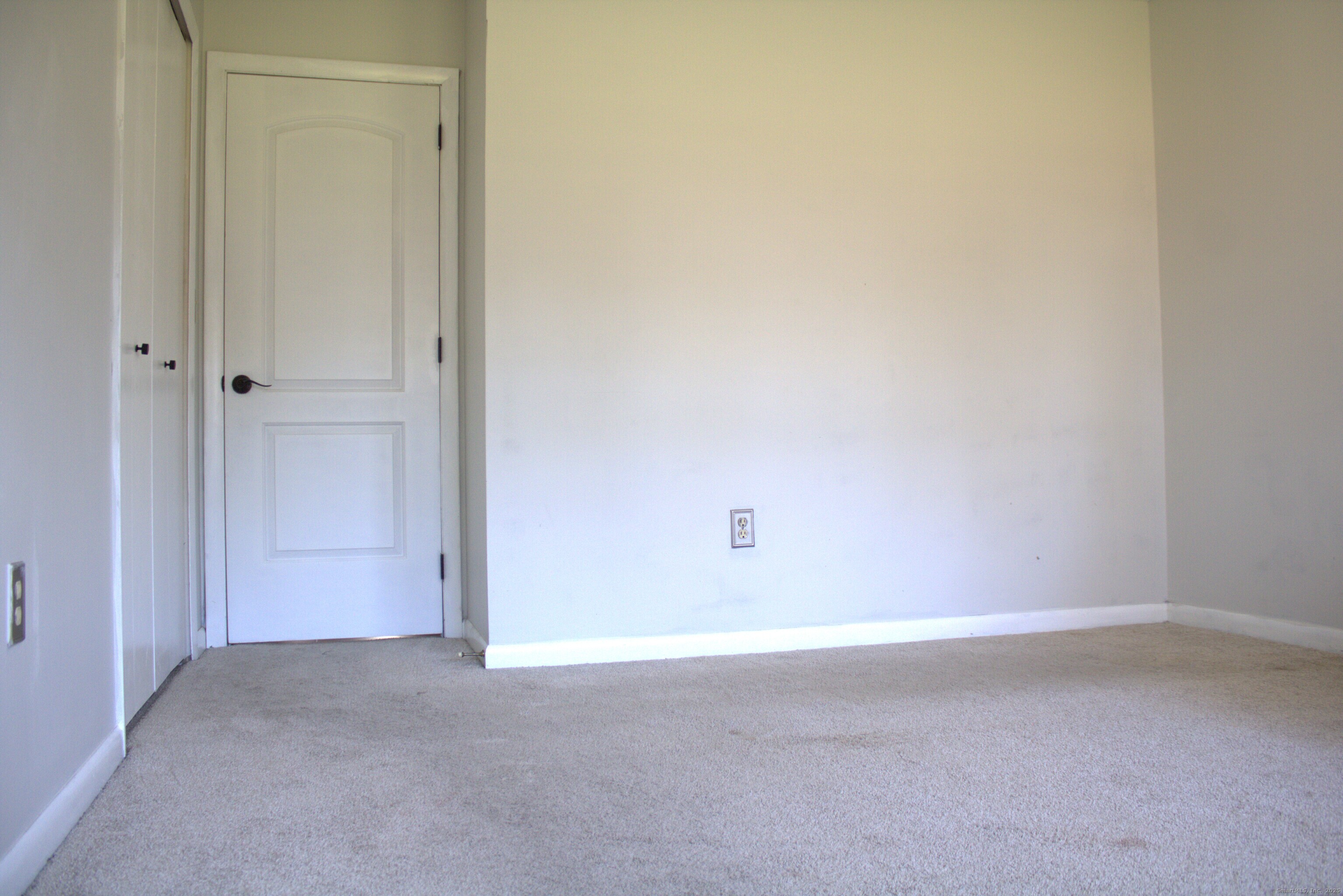 607 Spring Meadow Road, Unit 607 South Windsor, CT 06074 - Photo 13 of 28