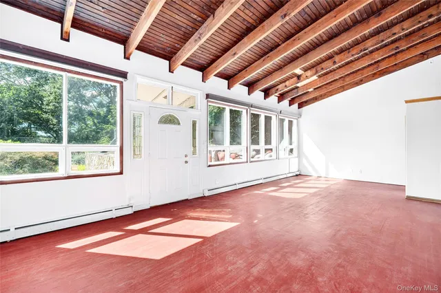 $1,400,000 | 6015 Independence Avenue | North Riverdale