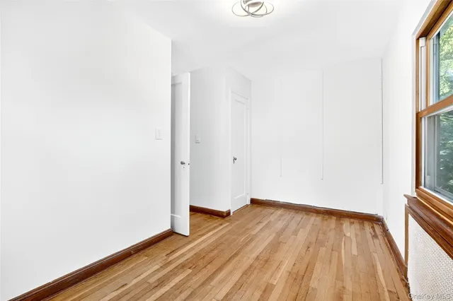 $1,400,000 | 6015 Independence Avenue | North Riverdale