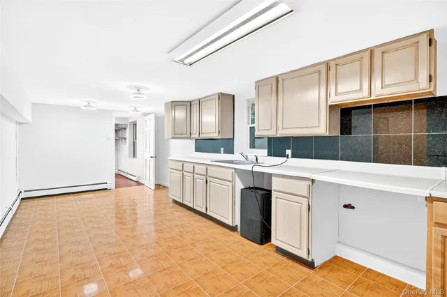 $1,400,000 | 6015 Independence Avenue | North Riverdale