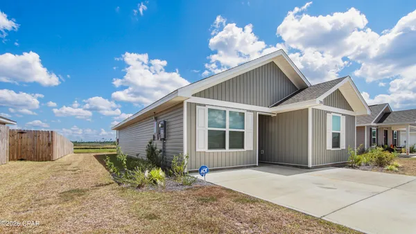 $1,950 | Undisclosed Address, Panama City, FL 32404