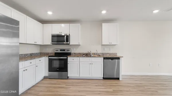 $1,950 | Undisclosed Address, Panama City, FL 32404