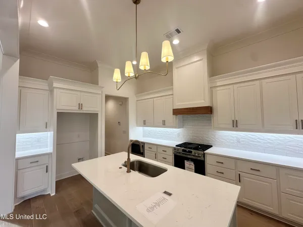$369,990 | 444 Aurora Circle, Canton, MS 39046