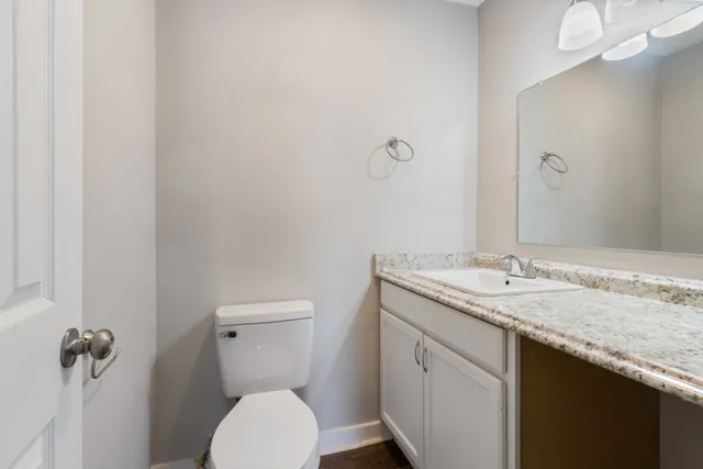 $1,200 | 405 Spring Street, Unit B31, Dickson, TN 37055