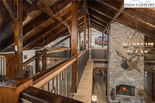 a view of entryway with a front door