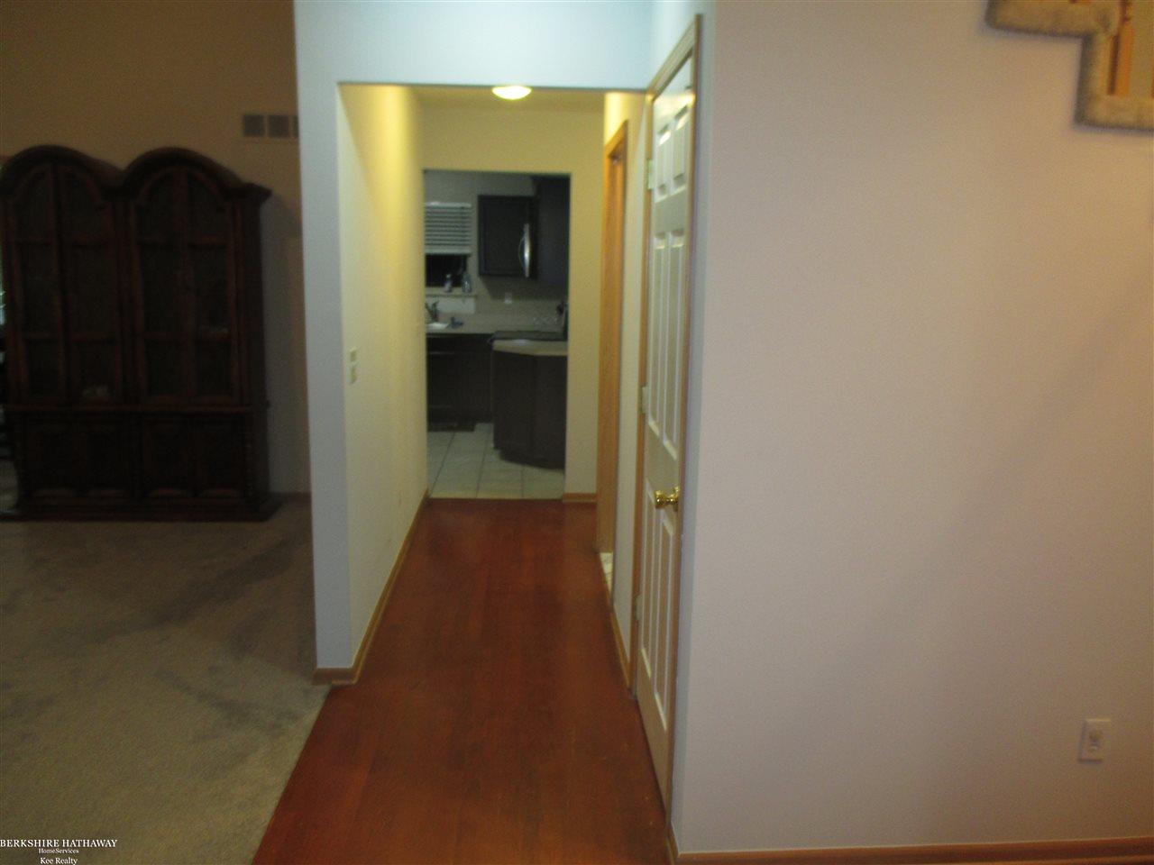 46243 Rocker Drive Macomb, MI 48044 - Photo 20 of 23 50003208-19.JPG