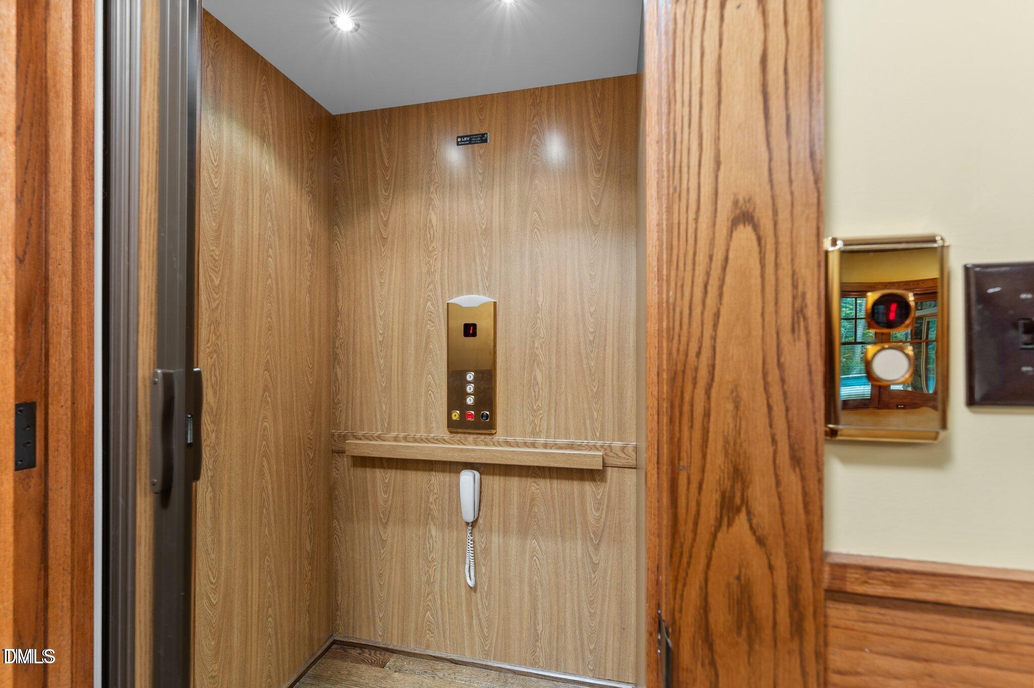 3105 Cone Manor Lane Raleigh, NC 27613 - Photo 28 of 101 1 elevator