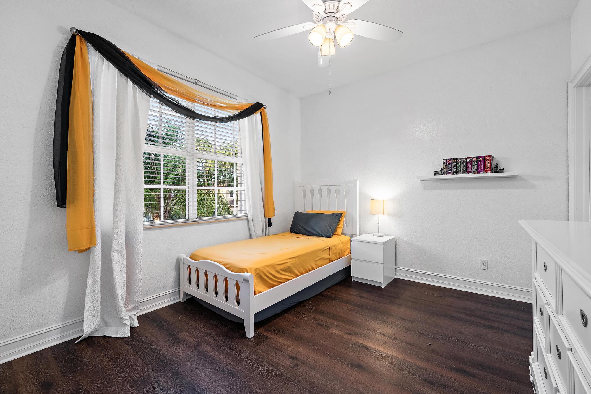 1160 Southeast Kirk Street Stuart, FL 34997 - Photo 26 of 42 Guest room 3