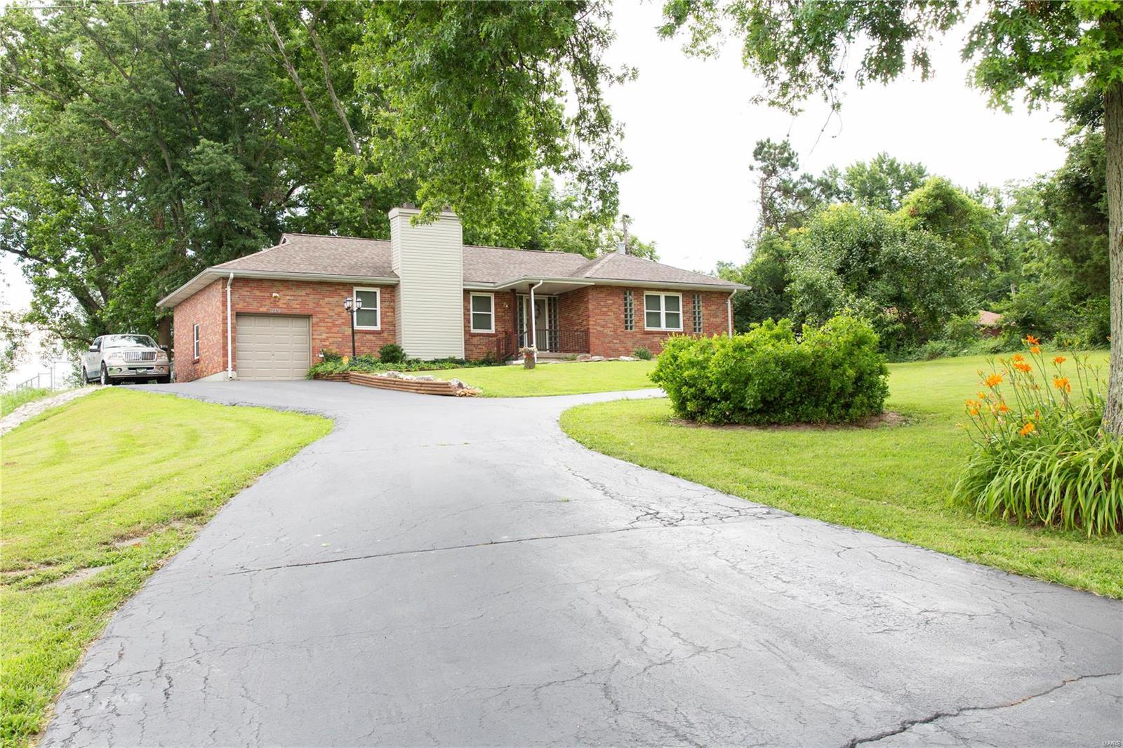 12278 Lusher Road St. Louis, MO 63138 - Photo 2 of 40 Gallery Image 2