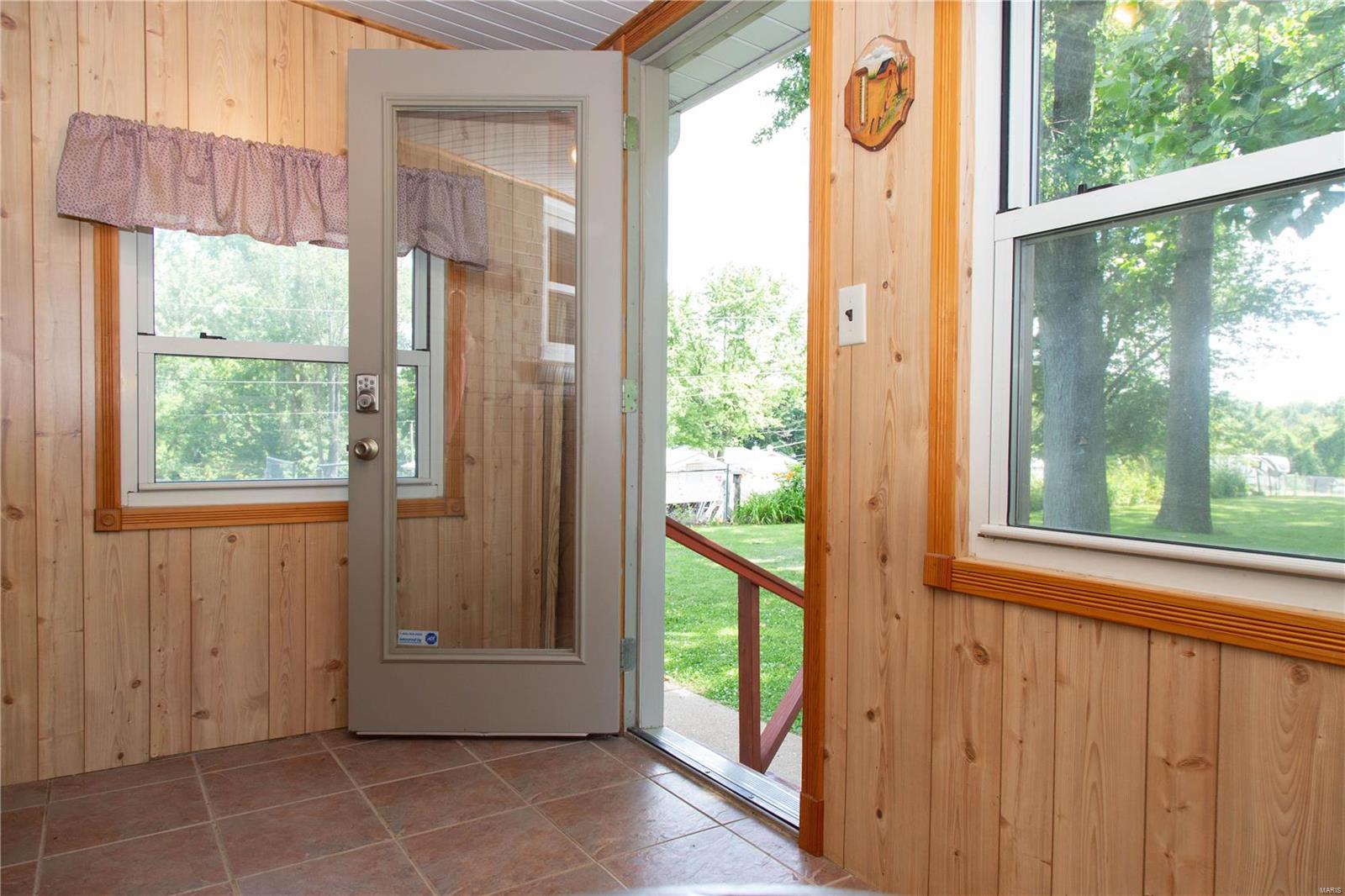 12278 Lusher Road St. Louis, MO 63138 - Photo 27 of 40 Gallery Image 27