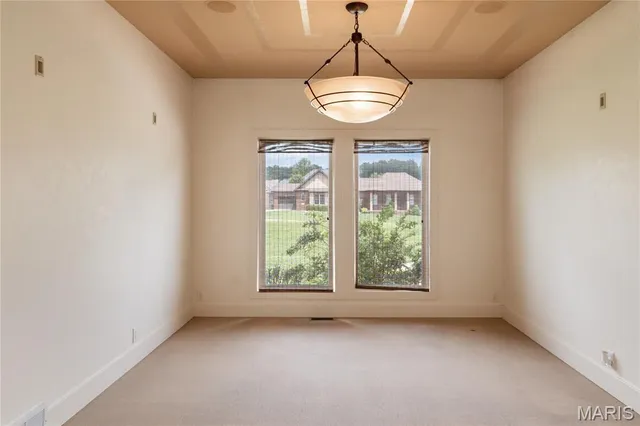 $490,000 | 2308 Kenneth Drive, Cape Girardeau, MO 63701