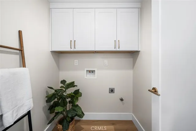 $2,199,999 | 12672 Foster Road, Rossmoor, CA 90720