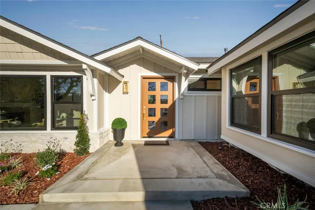 $2,199,999 | 12672 Foster Road, Rossmoor, CA 90720