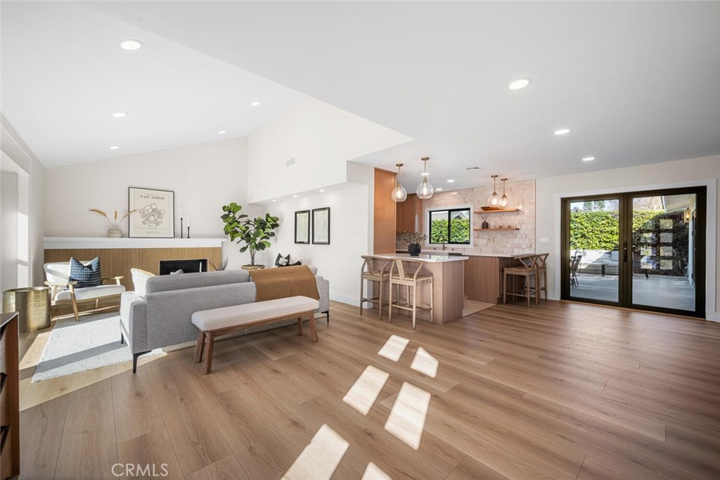 12672 Foster Road Rossmoor, CA 90720 - Photo 9 of 72