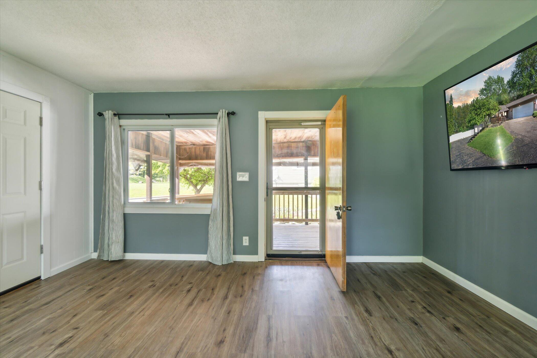 3403 Pine Ridge Drive Jackson, MI 49201 - Photo 3 of 37 06-3403-Pine-Ridge-Dr-Jackson-MI-49201-W