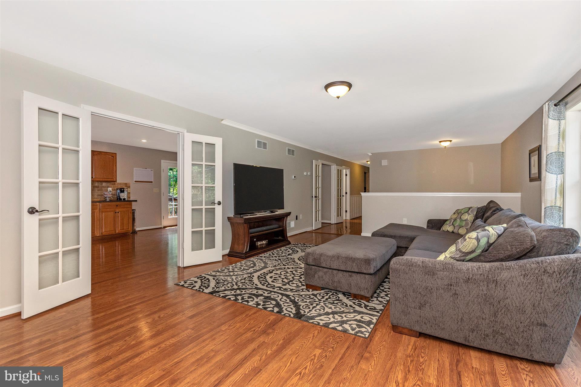 12 Blue Ridge Trail Fairfield, PA 17320 - Photo 7 of 30 Living Room