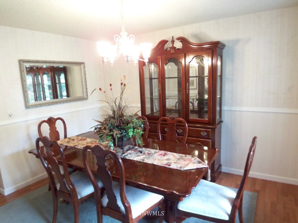 11020 Southeast 183rd Place Renton, WA 98055 - Photo 2 of 12 Gallery Image 2