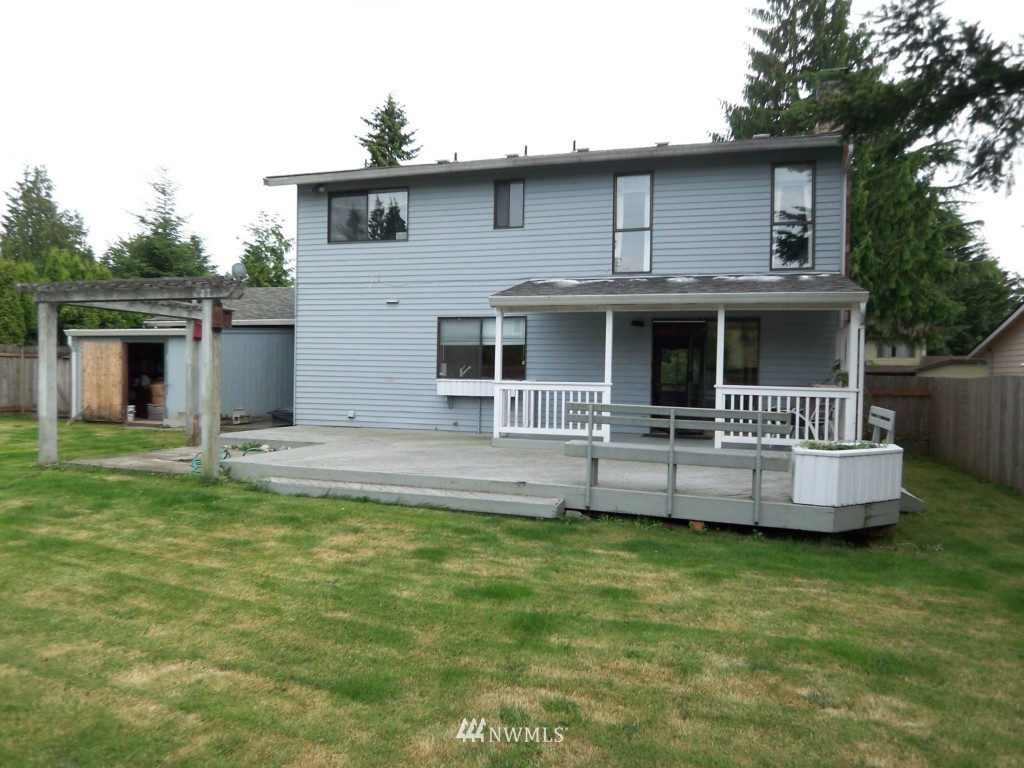 11020 Southeast 183rd Place Renton, WA 98055 - Photo 12 of 12 Gallery Image 12