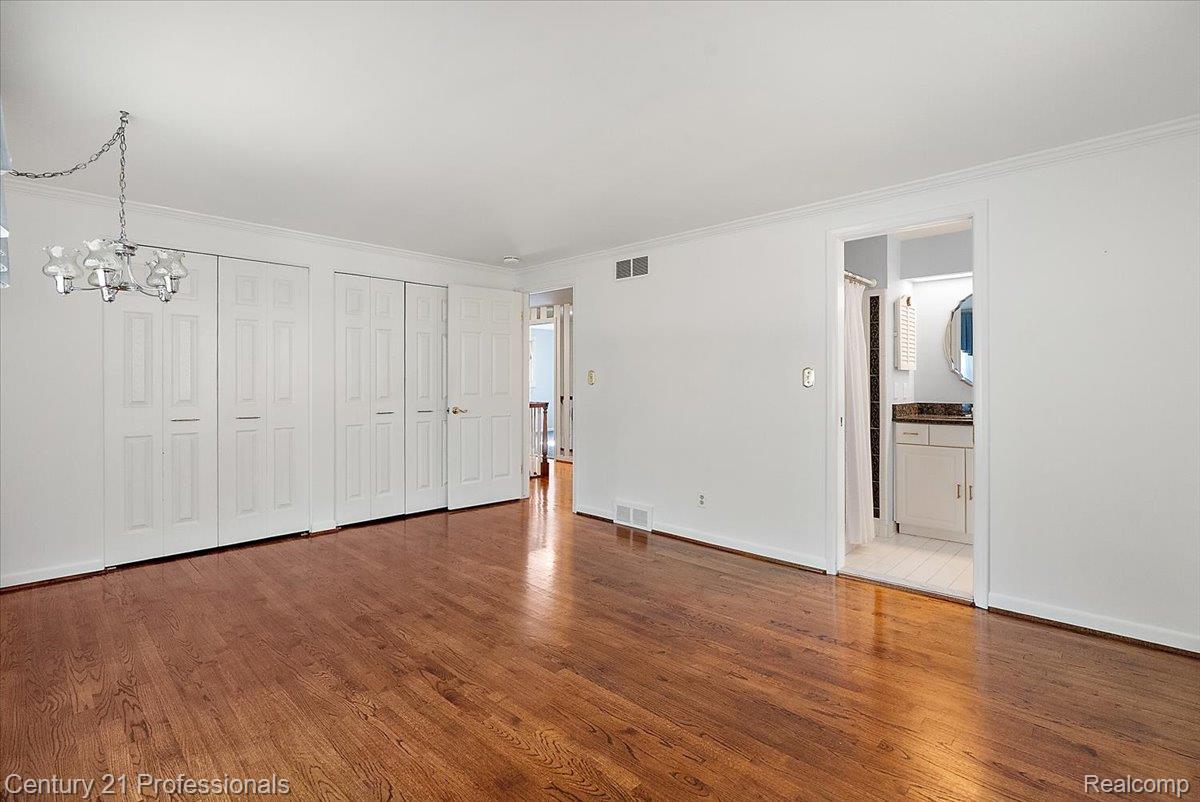633 Foxhall Road Bloomfield Hills, MI 48304 - Photo 43 of 61 43-633 Foxhall -43.jpg