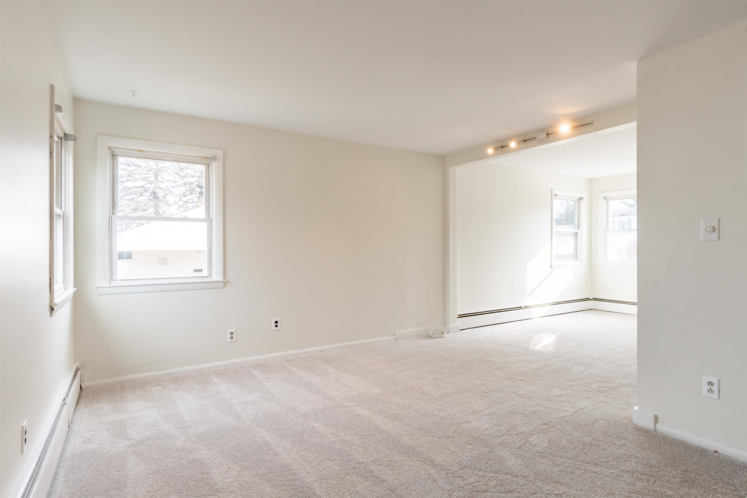20 Fox Meadow Road Nashua, NH 03060 - Photo 7 of 26