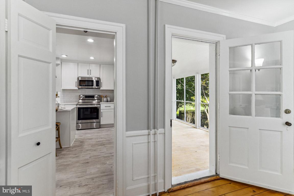 5016 Wetheredsville Road Baltimore, MD 21207 - Photo 13 of 57