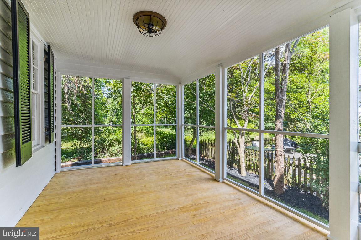 5016 Wetheredsville Road Baltimore, MD 21207 - Photo 14 of 57