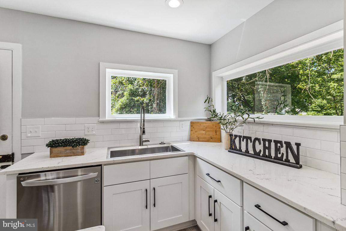 5016 Wetheredsville Road Baltimore, MD 21207 - Photo 22 of 57