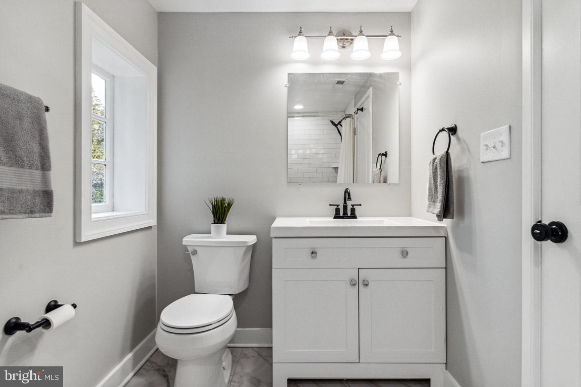 5016 Wetheredsville Road Baltimore, MD 21207 - Photo 45 of 57