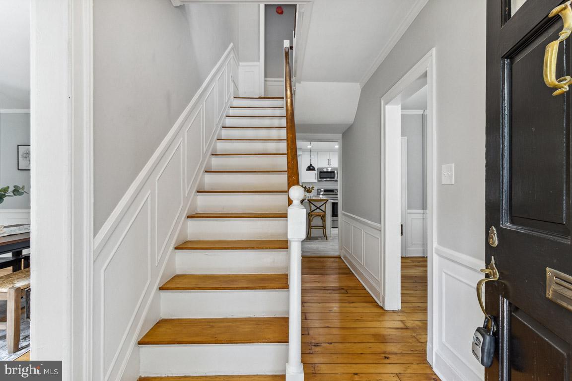 5016 Wetheredsville Road Baltimore, MD 21207 - Photo 6 of 57