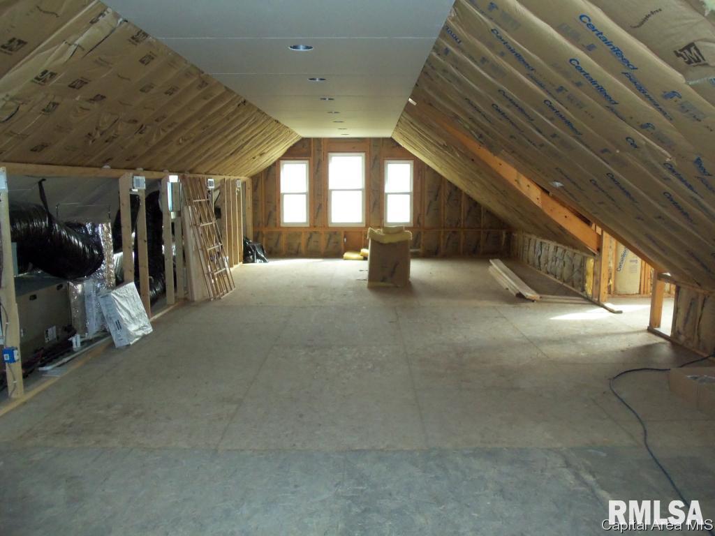 5841 North Walnut St Road Springfield, IL 62707 - Photo 12 of 13 Gallery Image 12