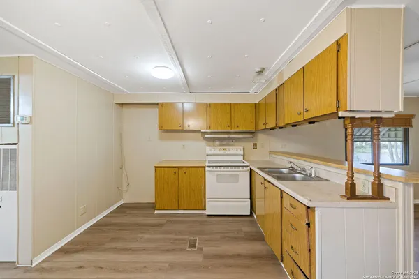 $999 | 1506 Honeysuckle Lane, New Braunfels, TX 78130