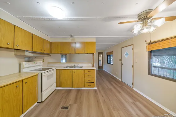 $999 | 1506 Honeysuckle Lane, New Braunfels, TX 78130