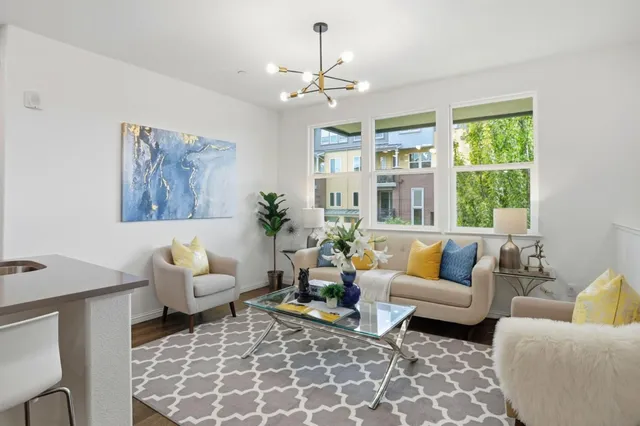 $968,000 | 678 Squire Avenue, San Jose, CA 95133