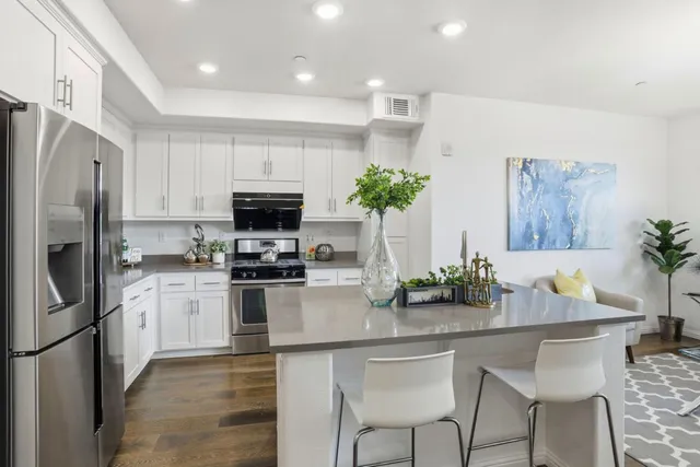 $968,000 | 678 Squire Avenue, San Jose, CA 95133