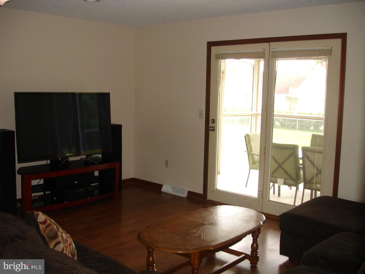 6446 West Denneys Road Dover, DE 19901 - Photo 9 of 24 Great Room