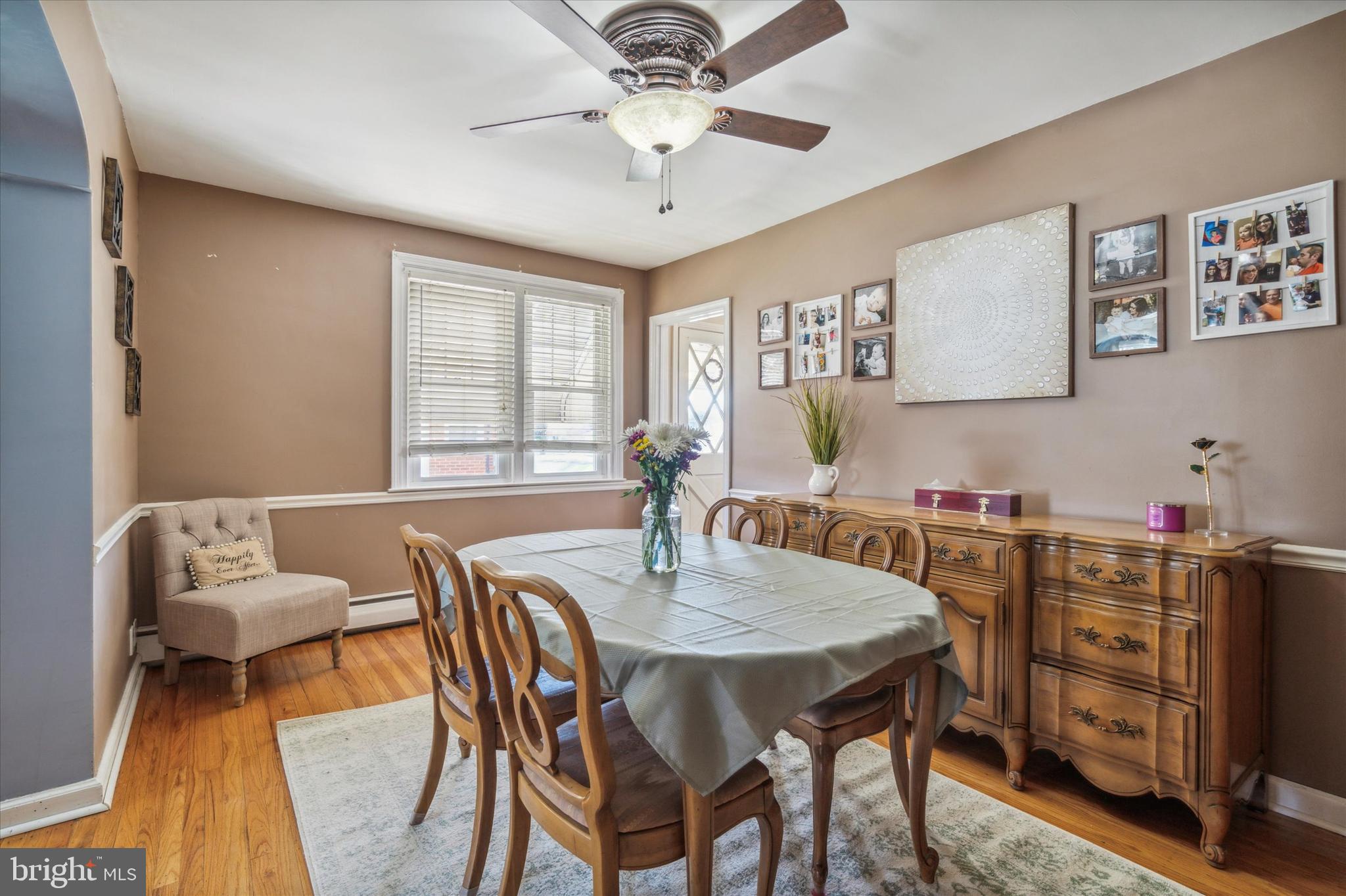 864 Medway Road Philadelphia, PA 19115 - Photo 15 of 25 Dining Room