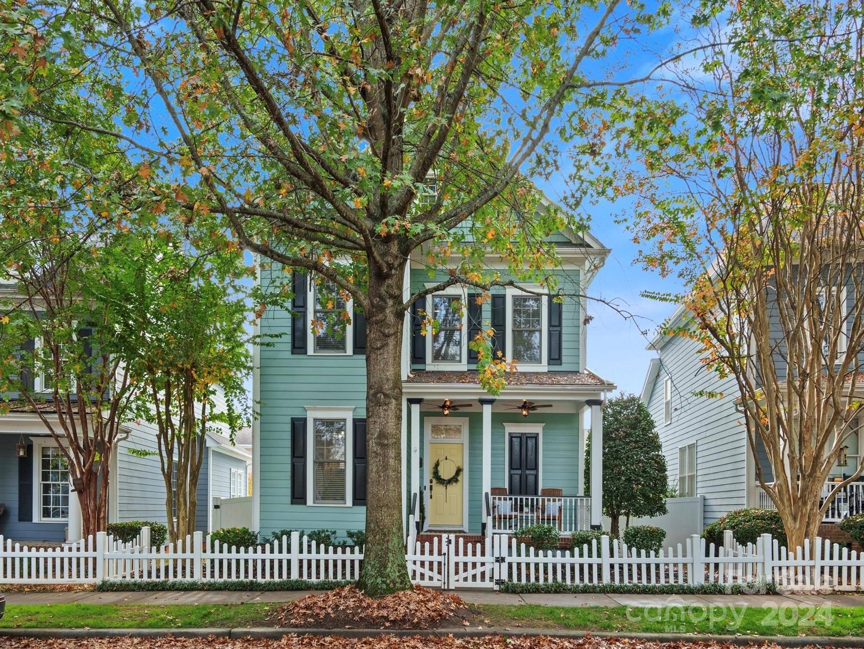 432 Third Baxter Street Fort Mill, SC 29708 - Photo 1 of 48 front view of a house with a garden