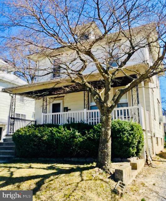 218 Chestnut Street Audubon, NJ 08106 - Photo 11 of 11 a front view of a house