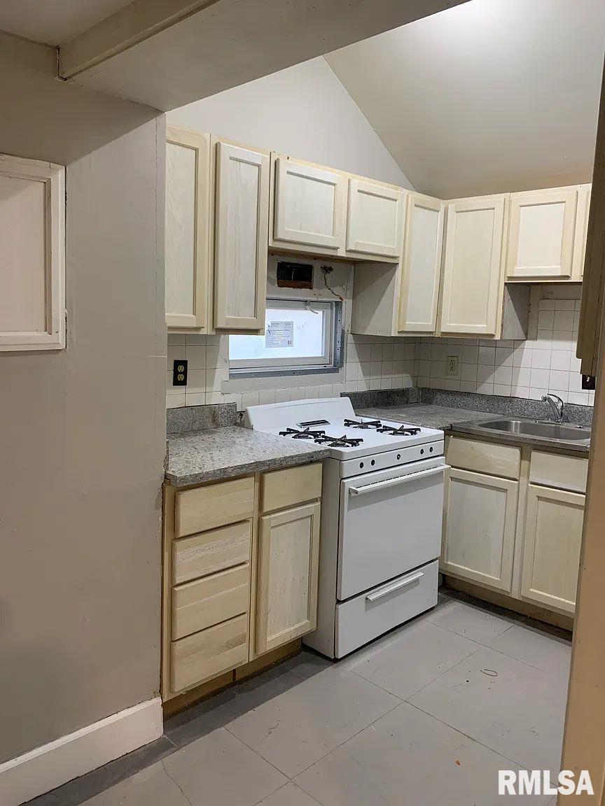 2510 West Jefferson Street Springfield, IL 62702 - Photo 17 of 25